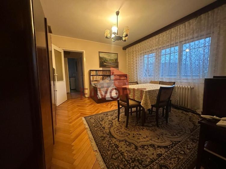 Apartament cu 2 camere semidecomandat, mobilat în Girocului