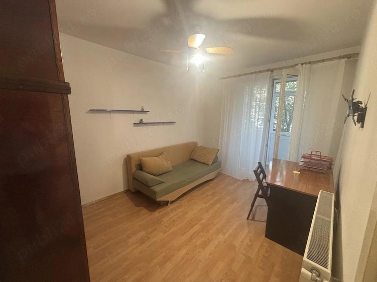Apartament cu 2 camere decomandat în Calea Călărașilor