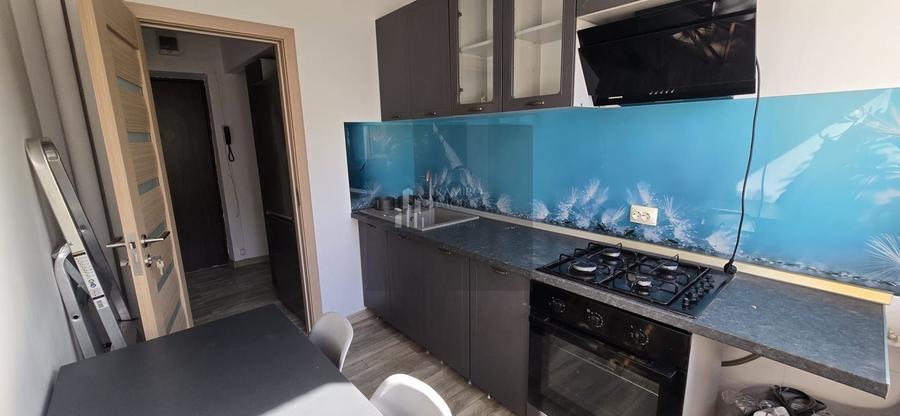 Apartament cu 2 camere decomandat, mobilat în Mihai Bravu