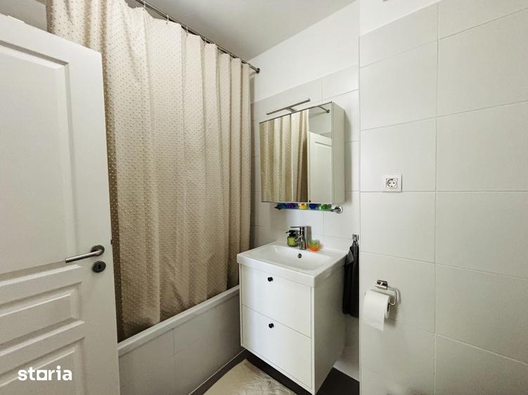 Apartament cu 3 camere în Lipovei