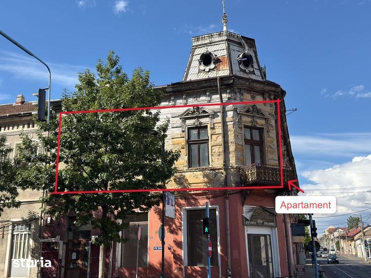 Apartament cu 5 camere în Traian