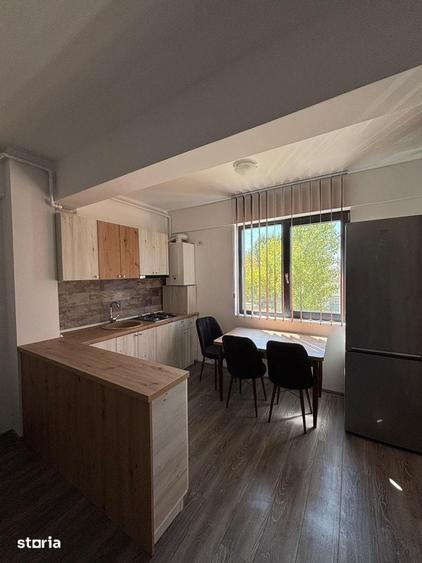 Apartament cu 2 camere în Apărătorii Patriei