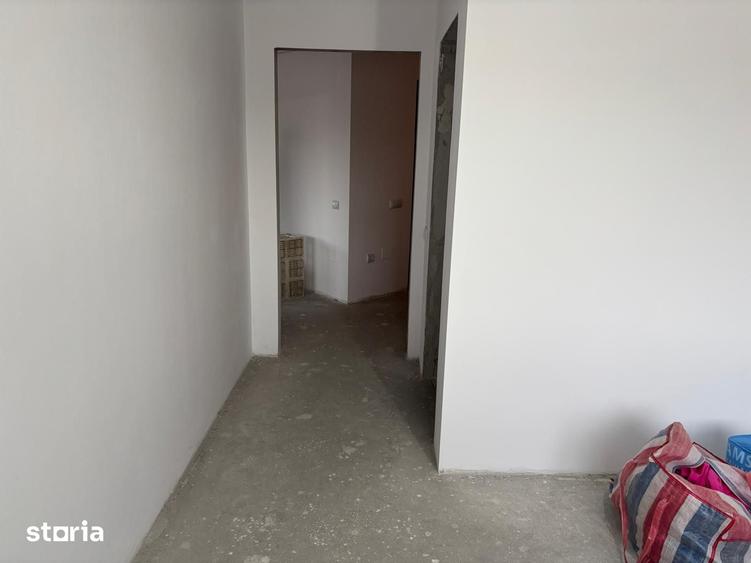 Apartament cu 3 camere în Dâmbul Rotund