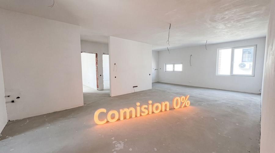 Apartament cu 3 camere semidecomandat în Bună Ziua
