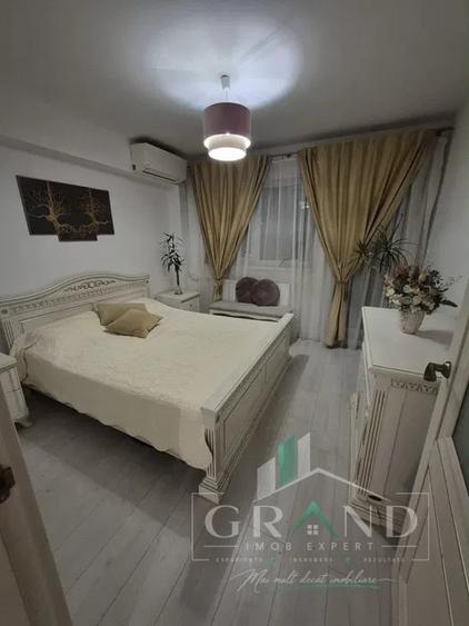 Apartament cu 3 camere decomandat, mobilat în Mărăști