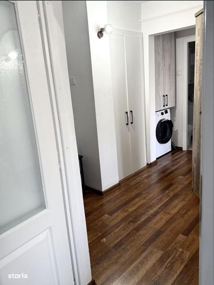 Apartament cu 2 camere decomandat în Galata