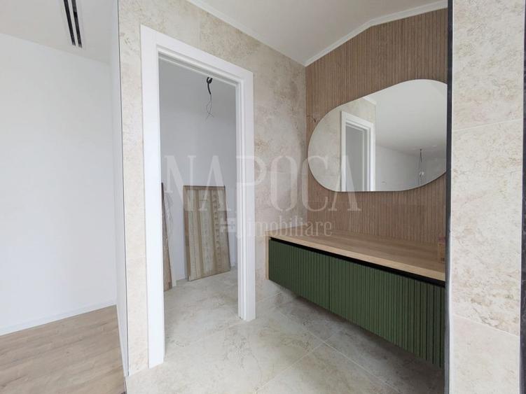 Duplex cu 4 camere cu Canalizare în Iosia