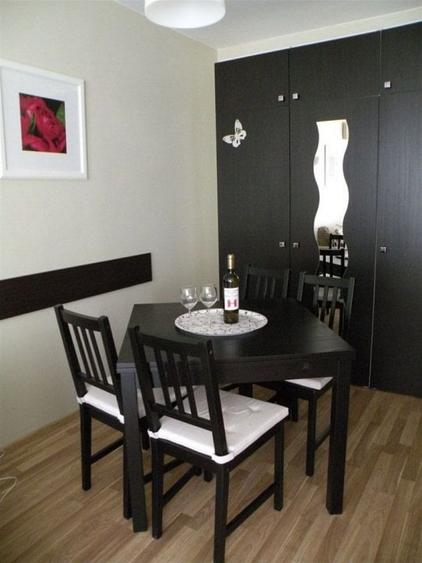 Apt. Calea Victoriei, Ateneul Roman, etaj 1, decomandat, bloc solid termoizolat - 14