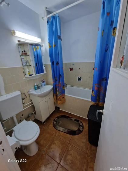 Vand apartament 3 camera zona SC - uri - 8