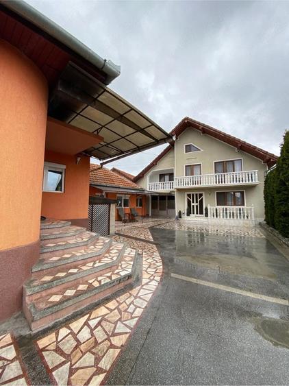 Casa + pensiune de vanzare - 8