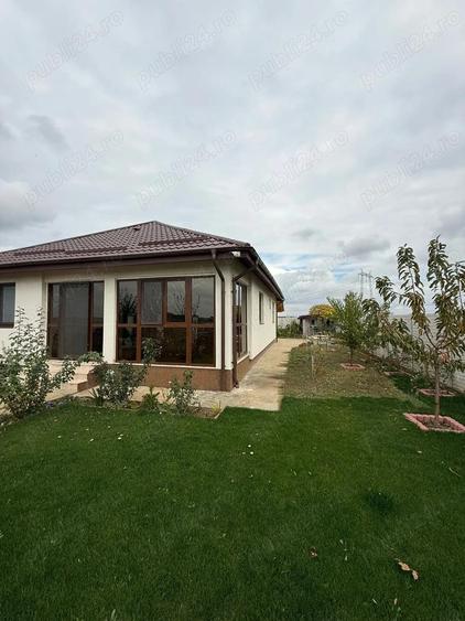 Casa pe parter Clinceni , str Ortansei , teren 640 mp. - 5