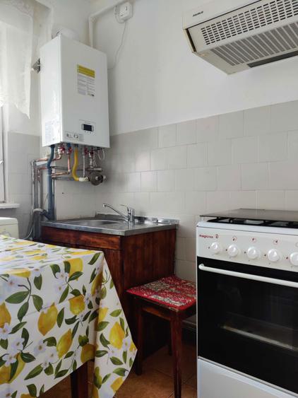 Inchiriez garsoniera - 5