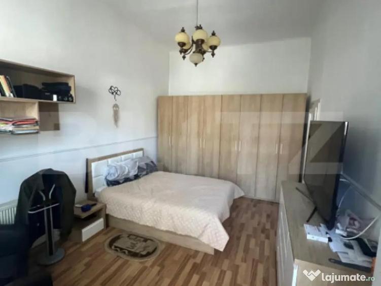 Spa?iu de birou , 330 mp, zona semicentrala - 8