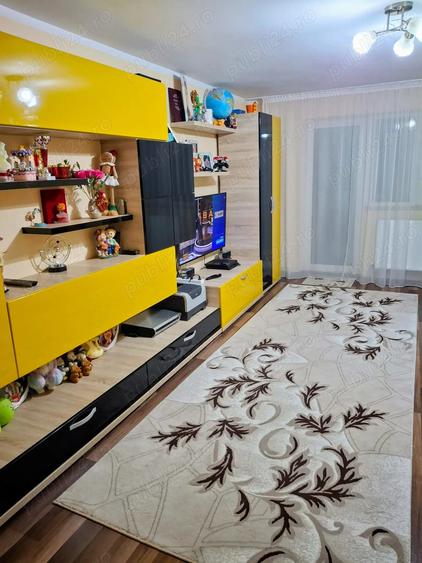 Vand apartament cu 3 camere - 8
