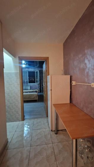 Proprietar inchiriez garsoniera tiglina 1 - 3