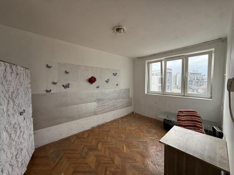 Apartament cu 2 camere la 1 km de Rivus Mall, 46 mp, etaj 2 din 3, parcare - 9