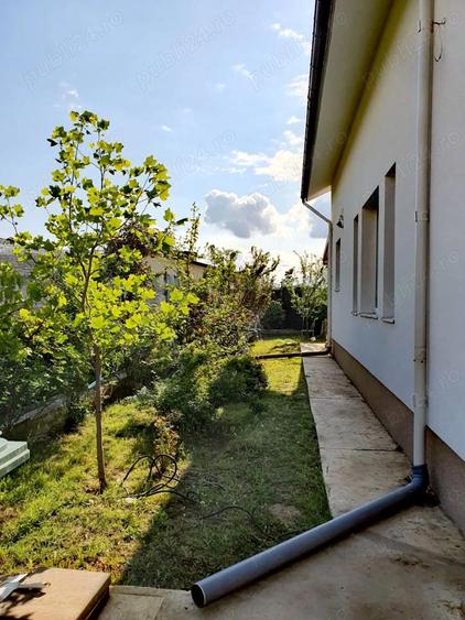 Casa de vanzare -620 mp teren - 1