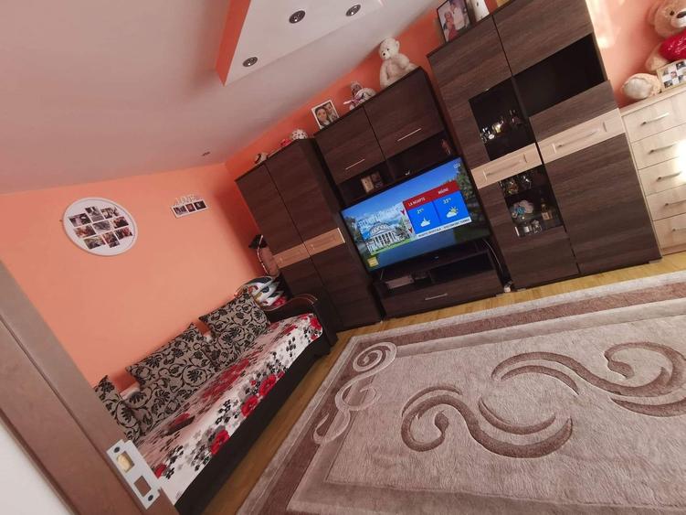 Vand Garsoniera .Aninoasa - 2