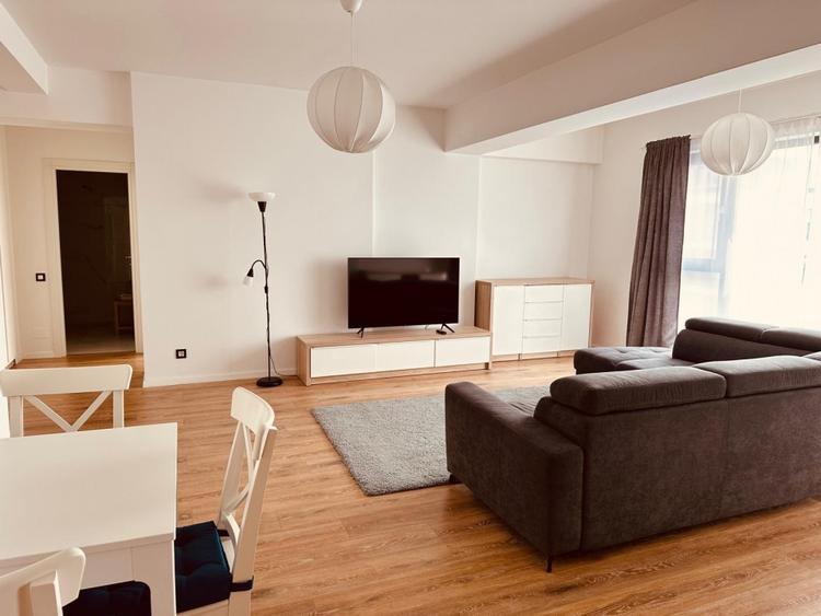 Apartament complet mobilat vedere lac Sisesti Straulesti Metrou 8' - 2