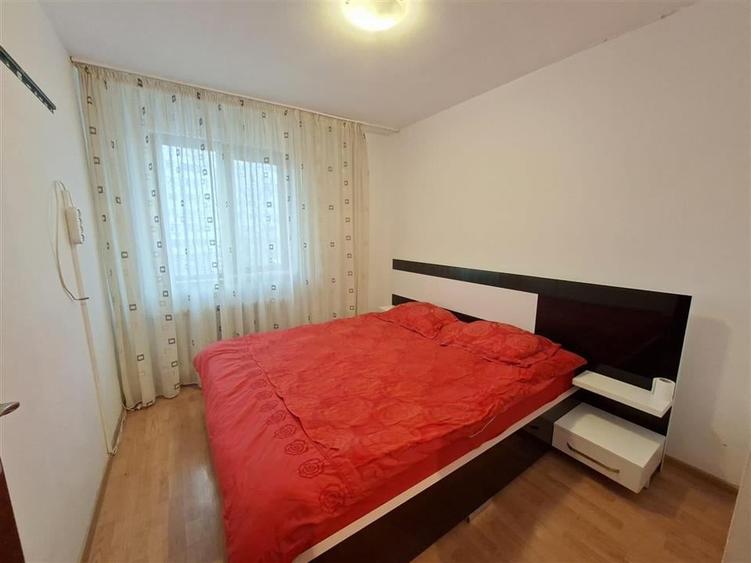 Podu Ros - Aleea Rozelor ap 2 camere mobilat, fara risc - 4