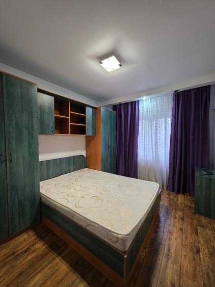 Titan,str.Ciucea,7 minute metrou 1 Decembrie 1918 - 5