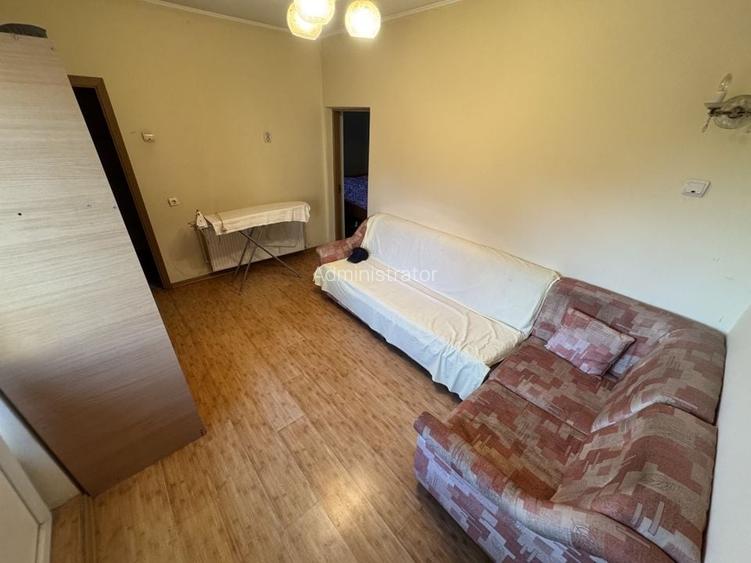 Apartament 2 camere Central cu Terasa