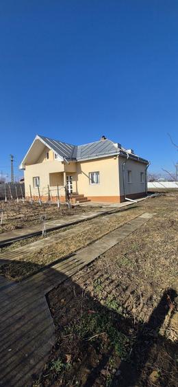 Casa P+M 150mp utili teren 1000mp - 2