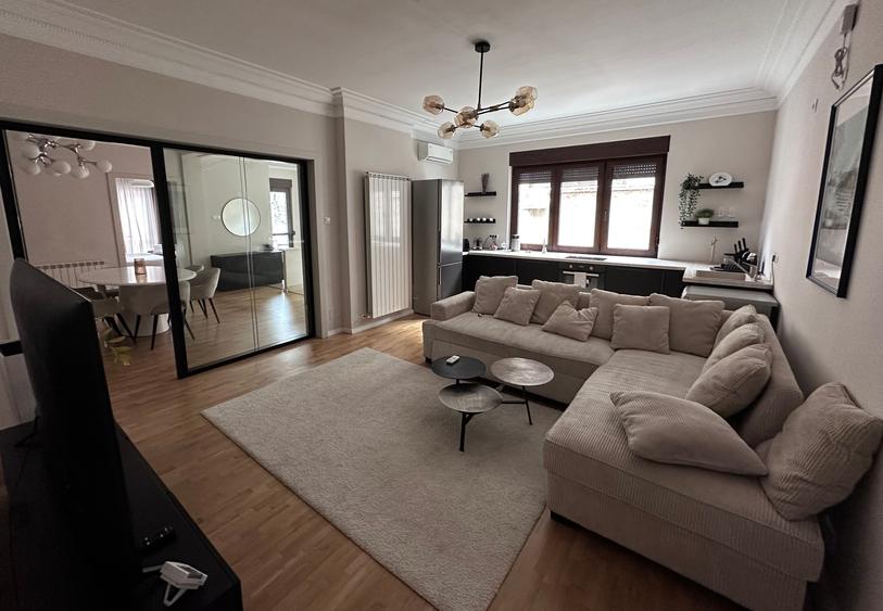 Etajul 1 în vila interbelică.Pozitie unica.Vedere formidabilă! - 1