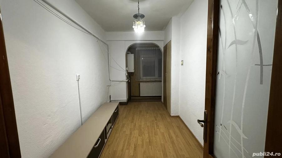 Apartament 3 camere decomandat - Micro 13B - Proprietar - 8