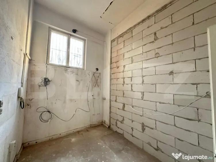 Spa?iu comercial de inchiriat, zona Decebal pozi?ie e - 3