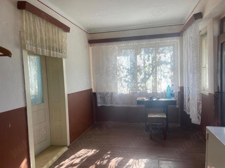 Sat SASAR, casa vaiog + caramida 4 camere,hol,bucatarie ,camara,baie, anexe, teren10 arii,79000 euro - 5