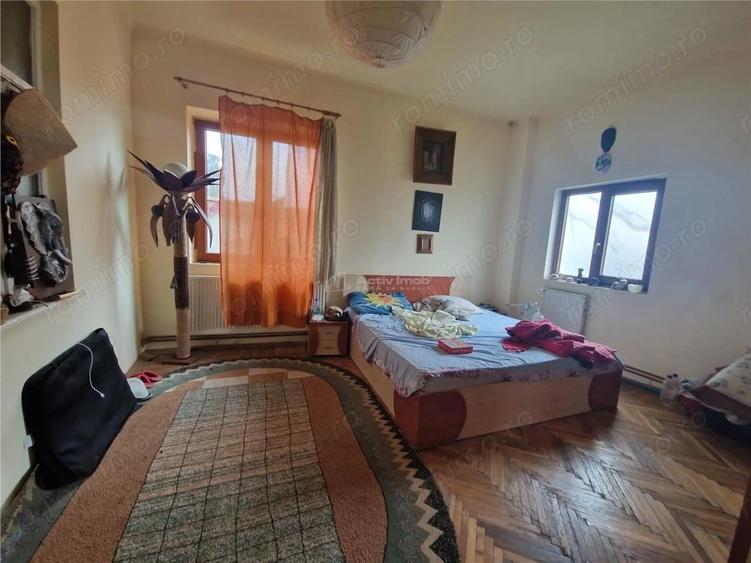 Casa pe sol, teren 372 mp - zona centrala - 9