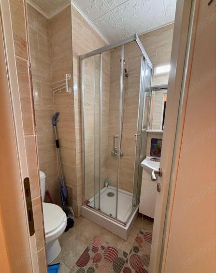 Garoniera de inchiriat in zona Tractorul - 4