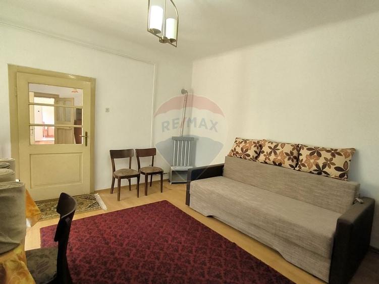 Casa cu potential in zona semicentrala din Medias, Strada Avram Iancu - 10