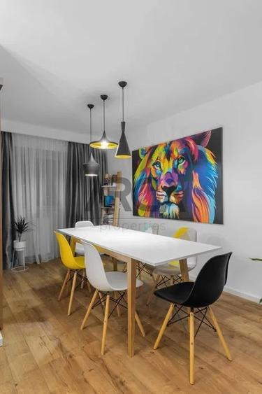 3 camere | Opera | Facultatea de drept | Eroilor - 4