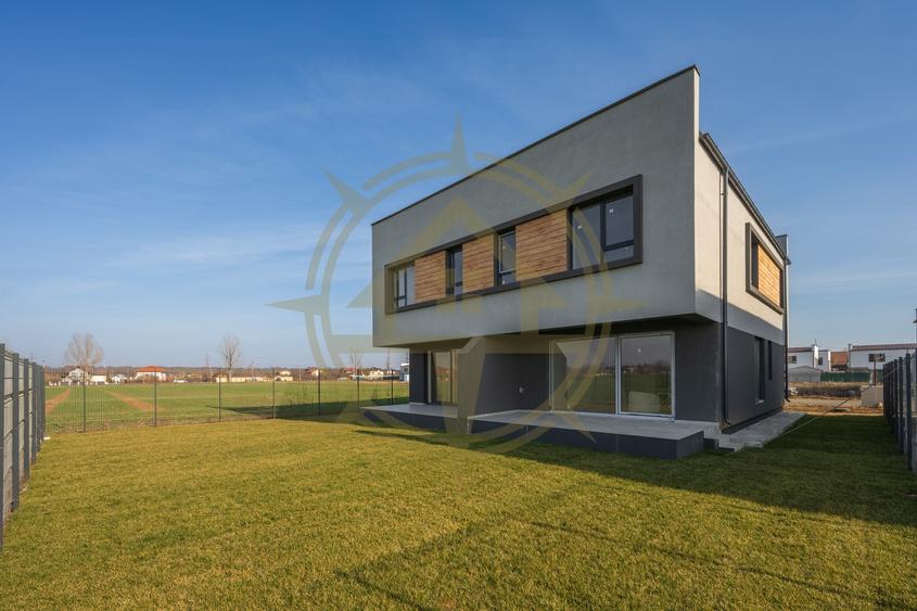 DOM00248 - Comision 0 Harmony Residence | Vile spatioase | Piscina complex - 1