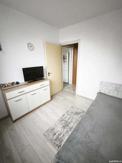 Apartament 3 camere Renovat Drumul Taberei Parc Metrou Raul Doamnei - 2