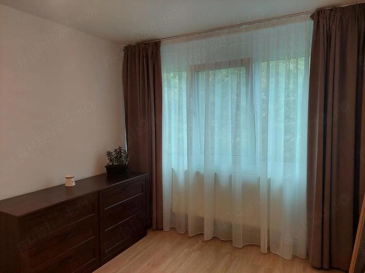 Ofer spre inchiriere un apartament cu 2 Camere. - 2