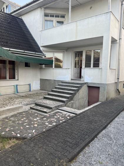 Casa de vanzare -duplex - 2