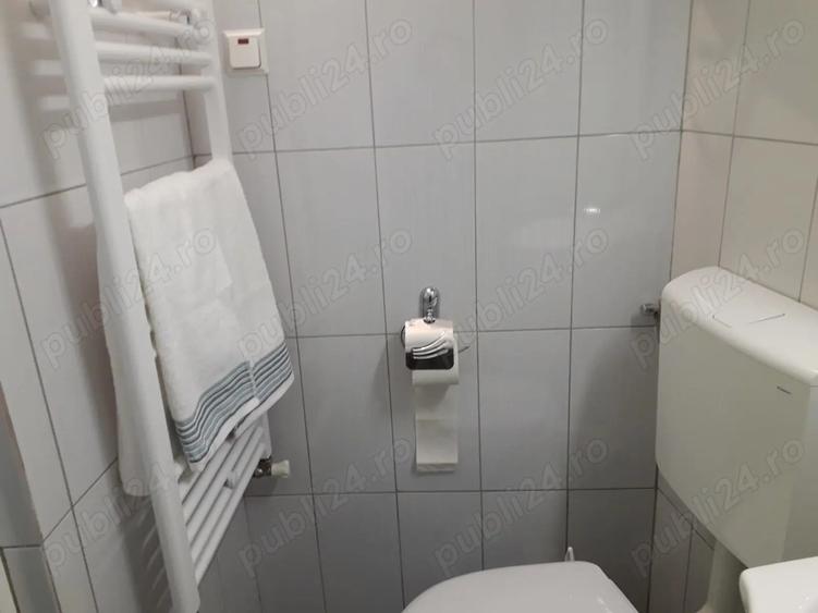 Inchiriez garsoniera la casa in Sibiu central . - 3