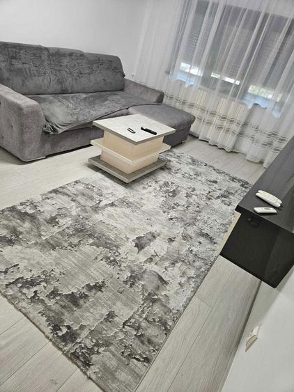 Inchiriez apartament 2 decomandate Rovine - 6