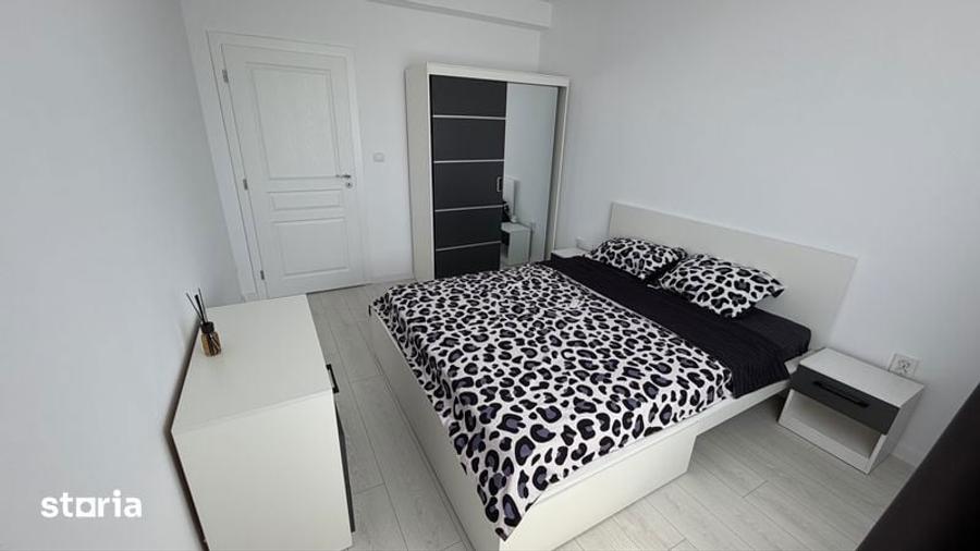 Inchiriez apartament 2 camere decomandat - 1