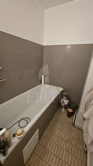 Apartament 3 camere în zona Calea Floresti - 9