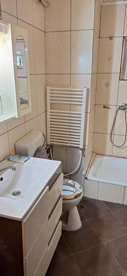 Inchiriez camera - 2