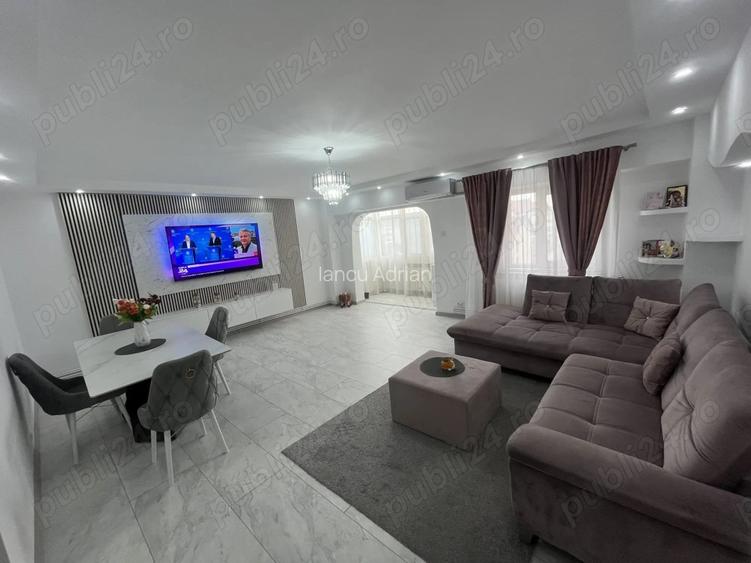 Apartament 3 camere,Lenin Sud,complet renovat ,utilat,centrala termica 80mp Apartament 3 camere,Lenin Sud,complet renovat ,utilat,centrala termica 80mp