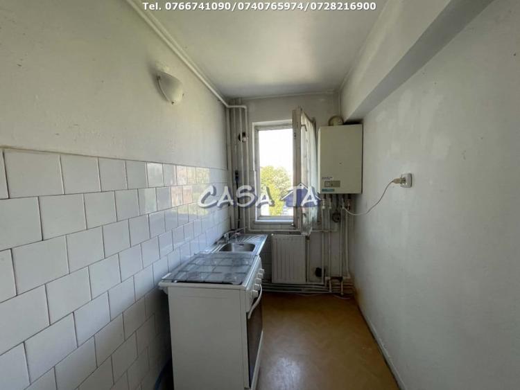 Apartament cu 2 camere decomandat în 9 Mai