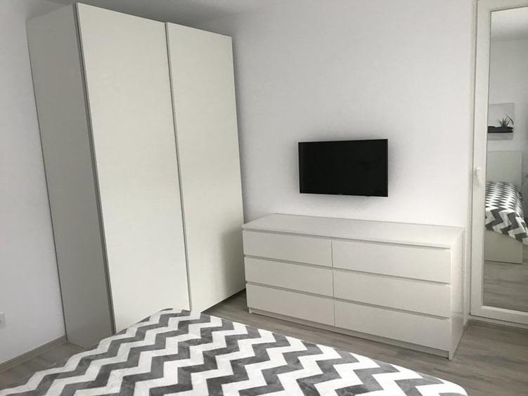 Apartament 3 camere zona PALAS / 3 rooms PALAS - 3