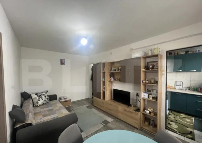 Apartament etaj 1 Dambu Pietros, zona lini?tita - 1