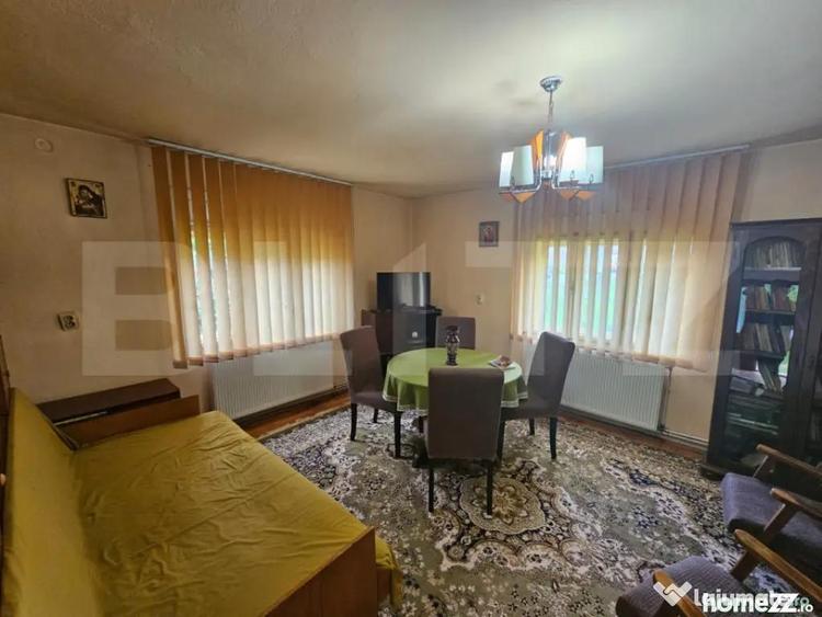 Casa spatioasa cu 4 camere, orasul Campeni - 6