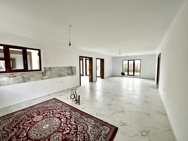 Casa Exclusivista, Teren Generos, Comision 0% - 8